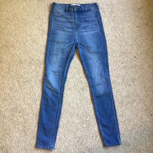 Abercrombie & Fitch Ankle Jean High Rise size 24/00